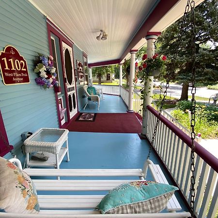 Holden House 1902 Bed & Breakfast Inn โคโลราโดสปริงส์ ภายนอก รูปภาพ