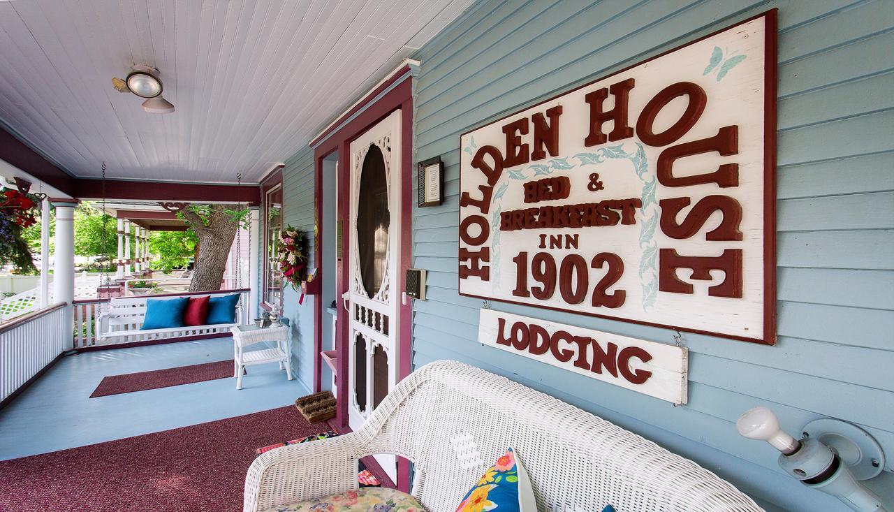 Holden House 1902 Bed & Breakfast Inn โคโลราโดสปริงส์ ภายนอก รูปภาพ