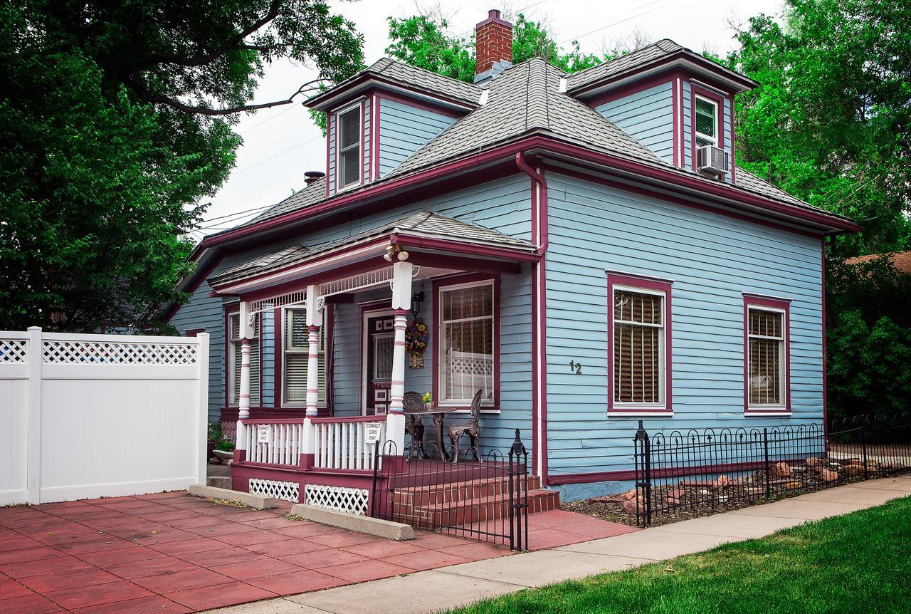 Holden House 1902 Bed & Breakfast Inn โคโลราโดสปริงส์ ภายนอก รูปภาพ
